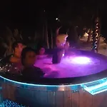 Hansel & Gretel Rum i privatbostad Kallinowen