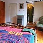 Rum i privatbostad Hansel & Gretel Kallinowen