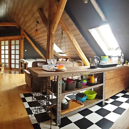 Проживание в семье Hansel & Gretel Kalinowo (Elk)