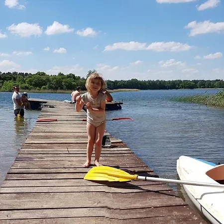 בית אירוח Hansel & Gretel Kallinowen