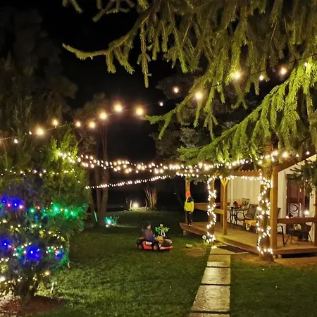 בית אירוח Hansel & Gretel