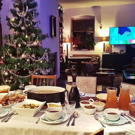 Hansel & Gretel Проживание в семье *