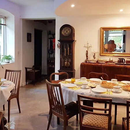 Hansel & Gretel Homestay szállás Kallinowen