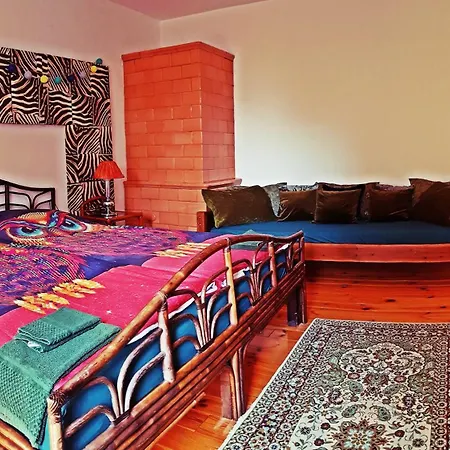 Проживание в семье Hansel & Gretel *