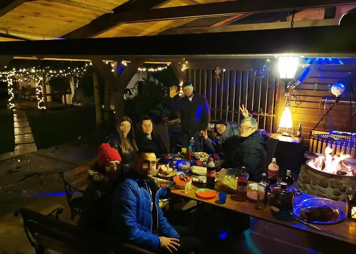 Проживание в семье Hansel & Gretel Kalinowo (Elk)